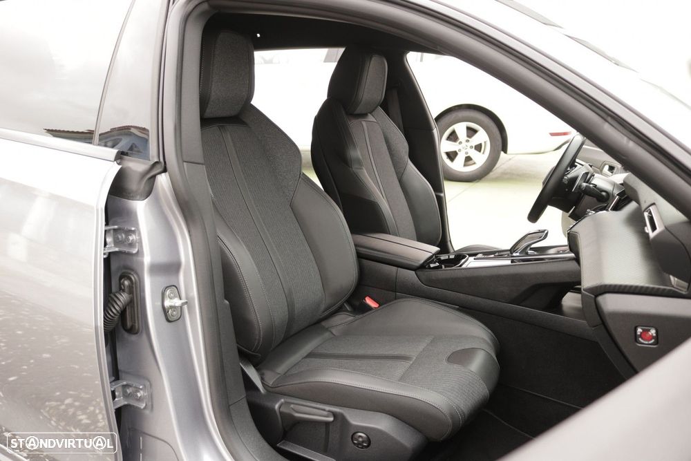 Peugeot 508 SW 1.6 Hybrid Allure Pack e-EAT8 - 26