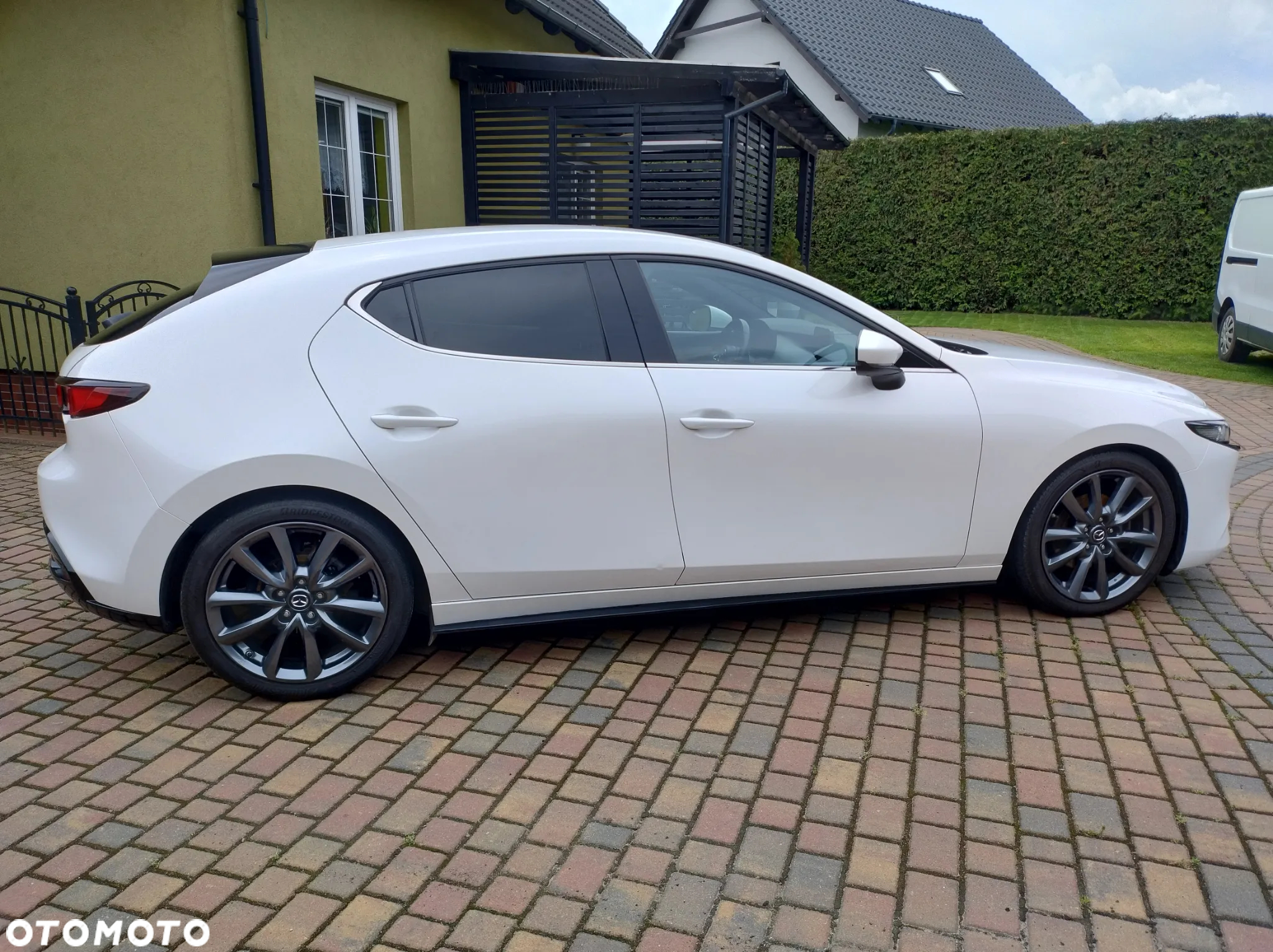 Mazda 3 e-SKYACTIV-G 122 M HYBRID PRIME-LINE - 9