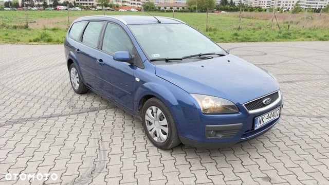 Ford Focus 1.6 16V Ambiente - 5