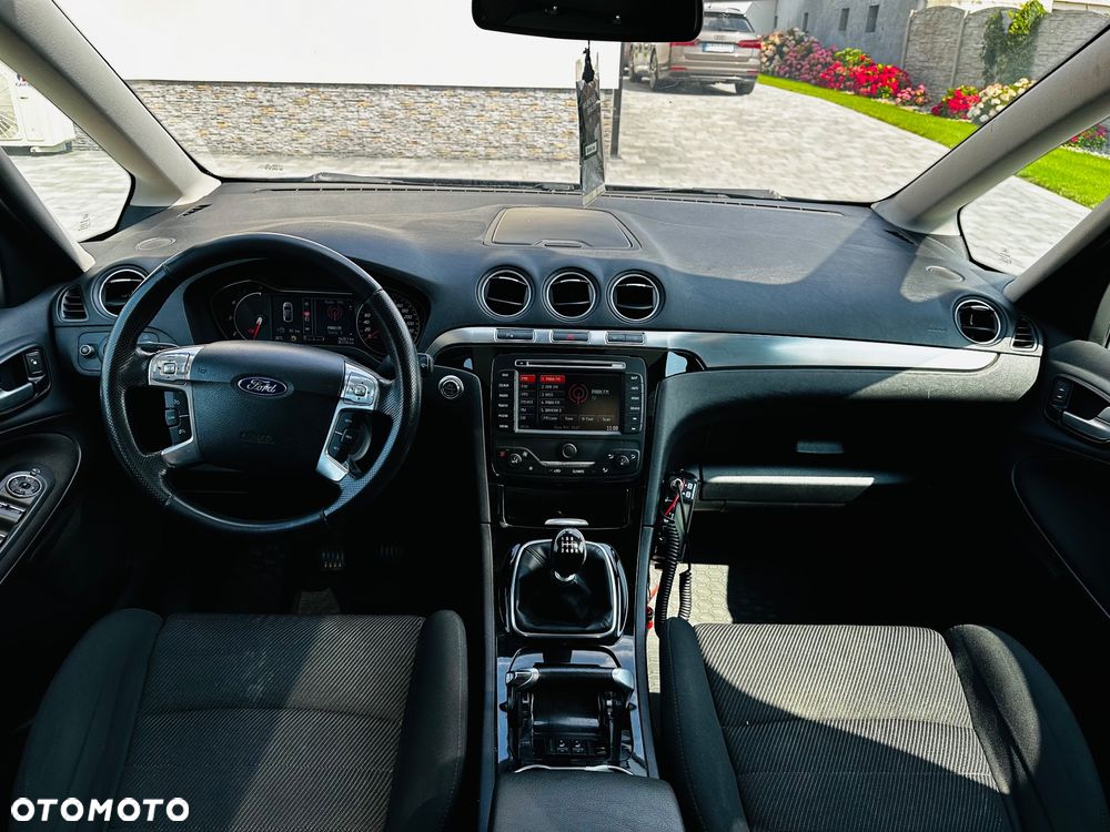 Ford Galaxy 2.2 TDCi Titanium - 9