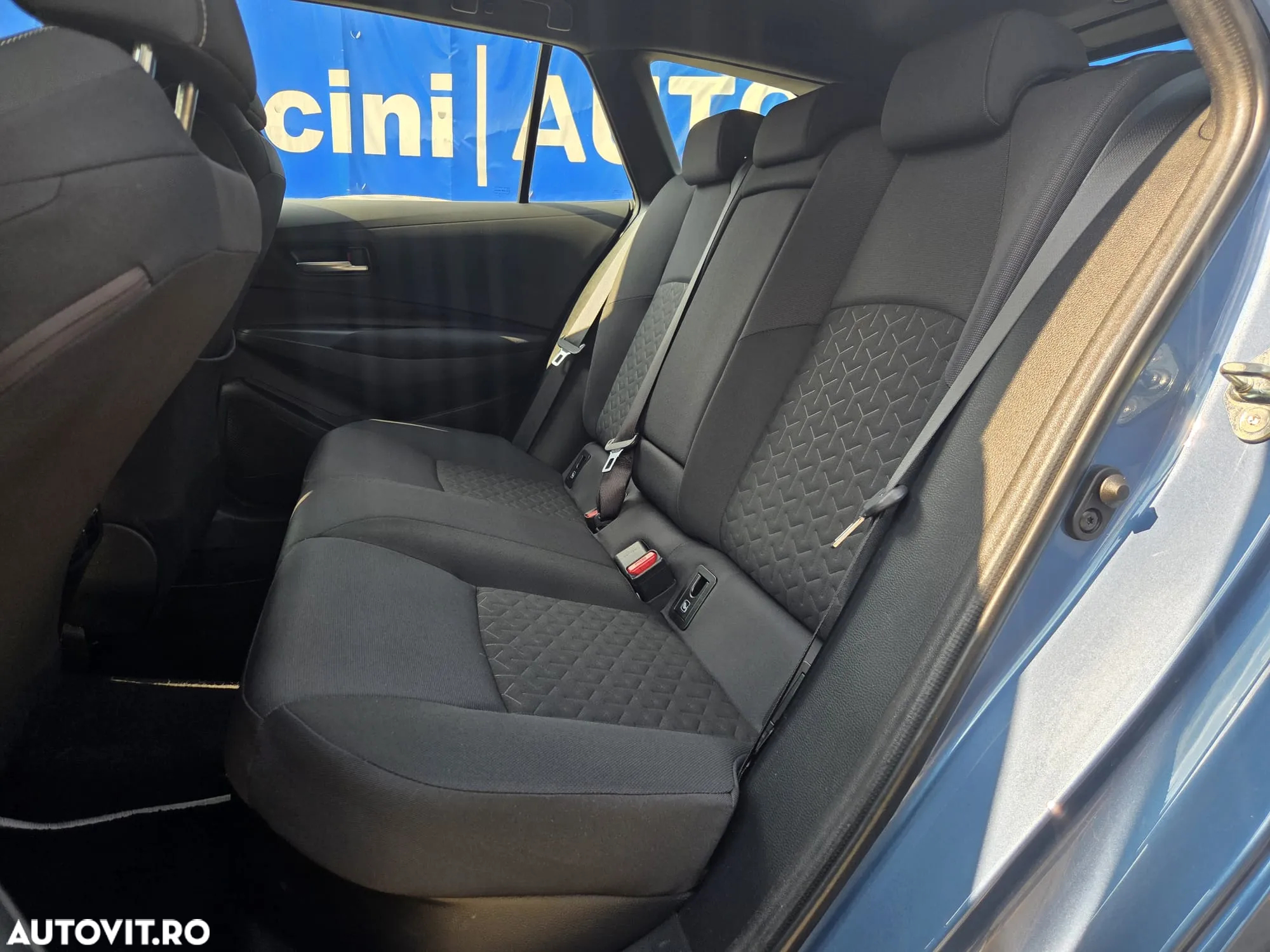 Toyota Corolla 1.8 HSD Dynamic - 22
