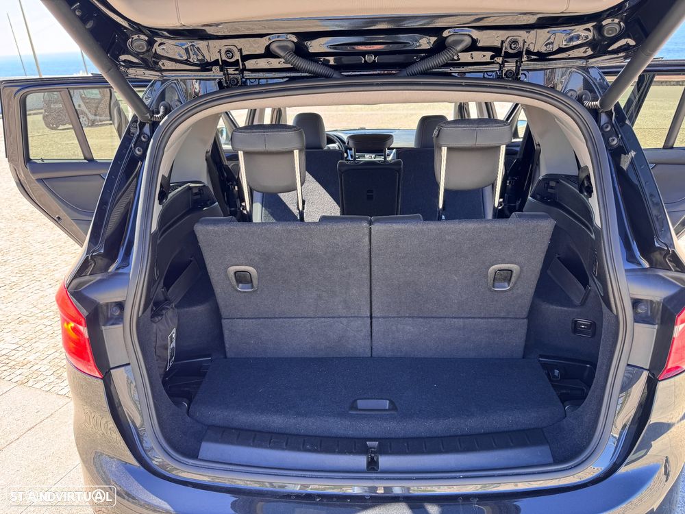 BMW 216 Gran Tourer d 7L Line Luxury Auto - 6