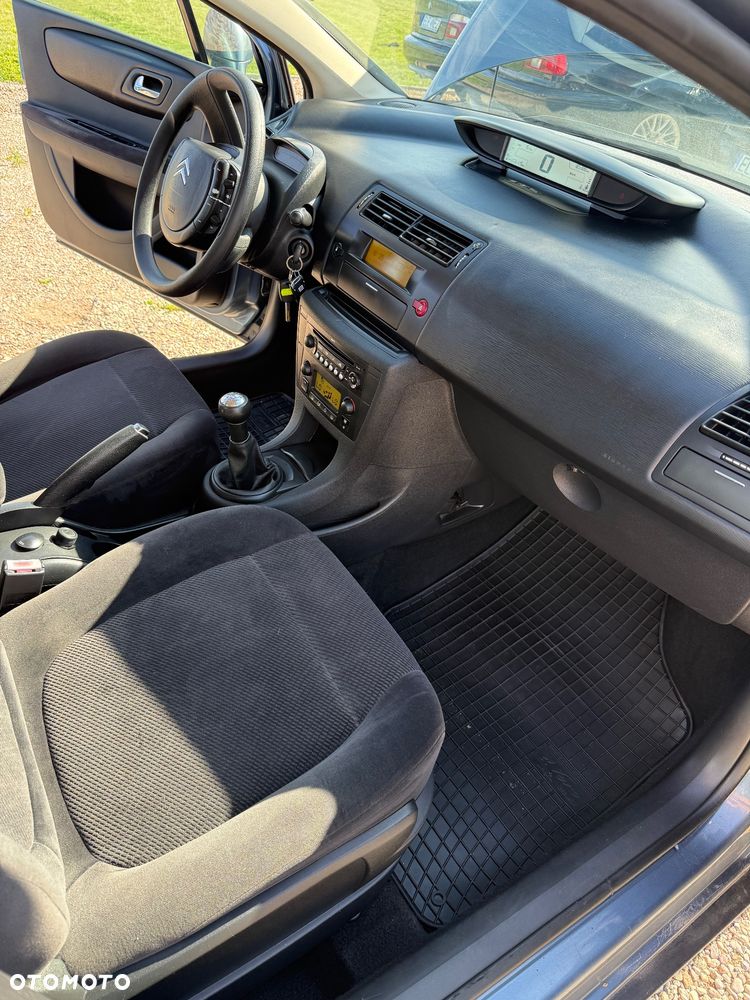 Citroën C4 1.6 16V Exclusive - 10
