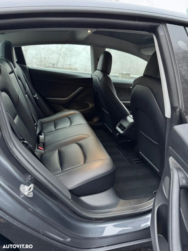 Tesla Model 3 Langstreckenbatterie Allradantrieb Dual Motor - 14