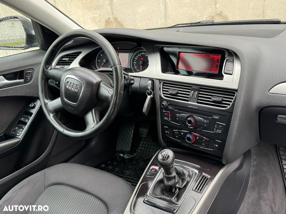 Audi A4 2.0 TDI DPF Ambiente - 5