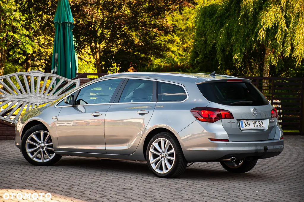 Opel Astra 1.4 Turbo Edition - 21