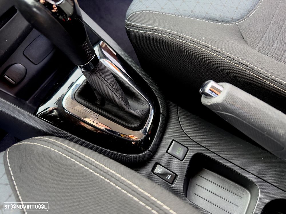 Renault Clio 1.5 dCi Dynamique S EDC - 8