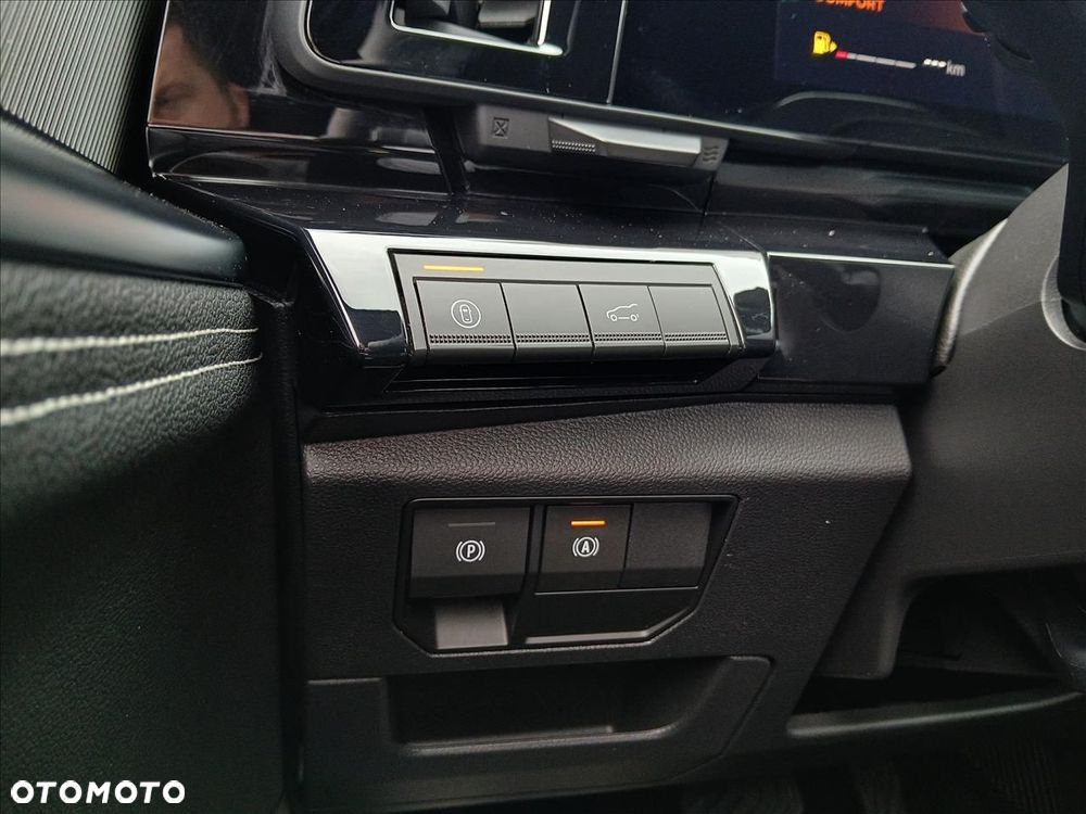 Renault Austral 1.2 E-Tech Full Hybrid 200 Techno MMT - 29