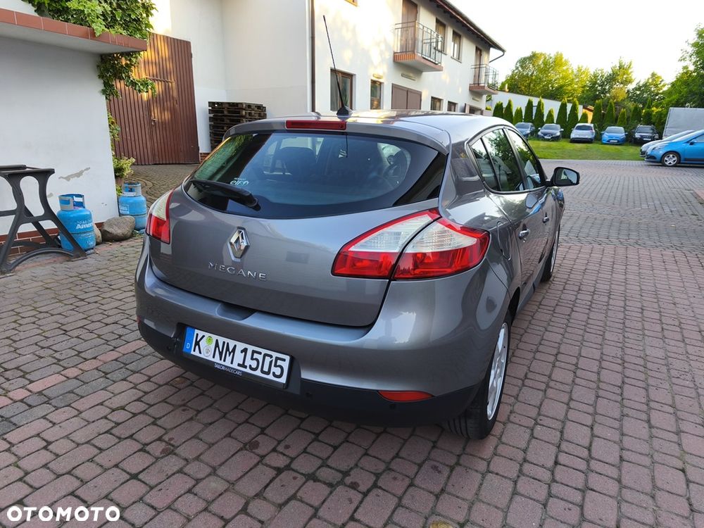 Renault Megane 1.6 16V 110 TomTom Edition - 11