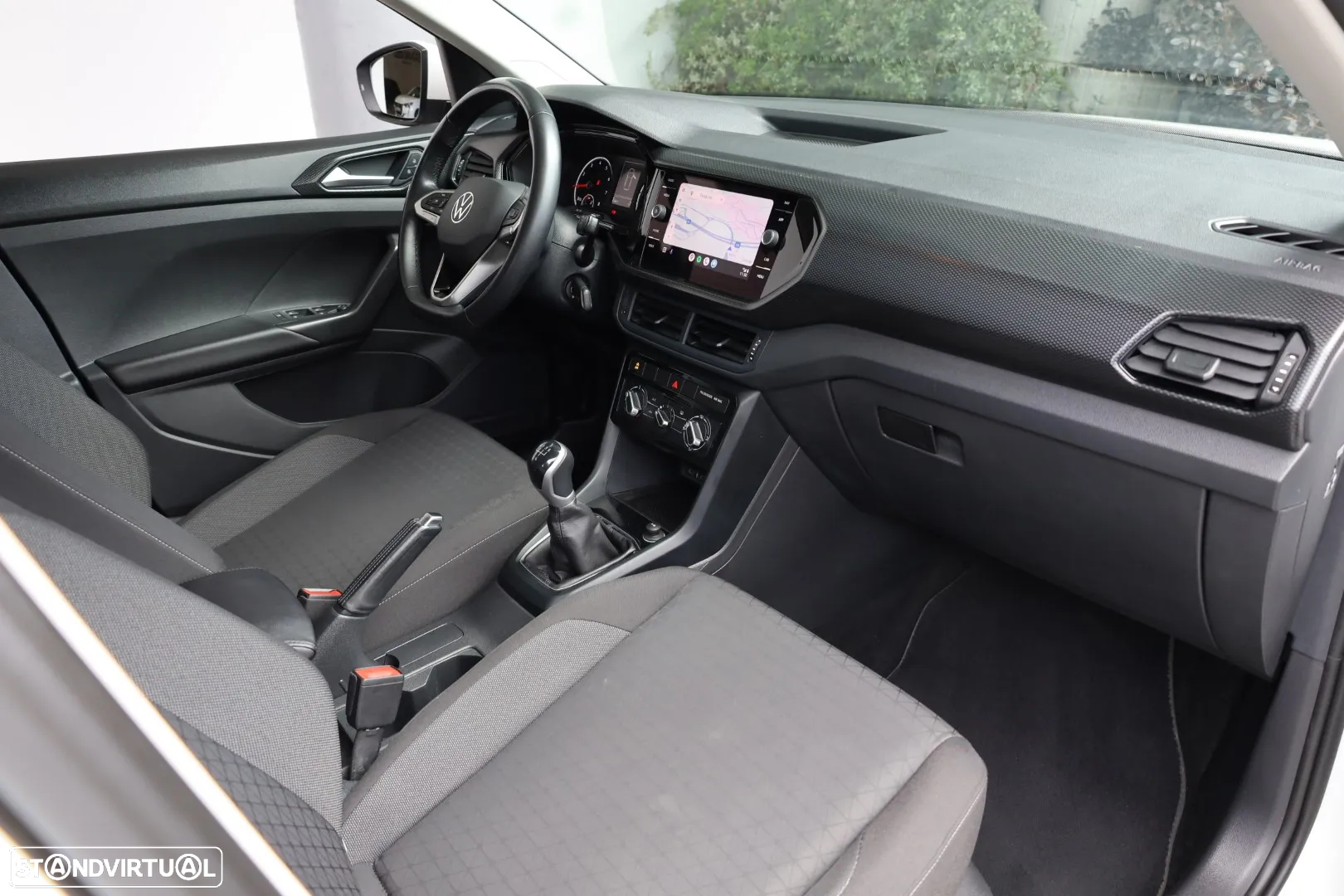 VW T-Cross 1.0 TSI Life - 42