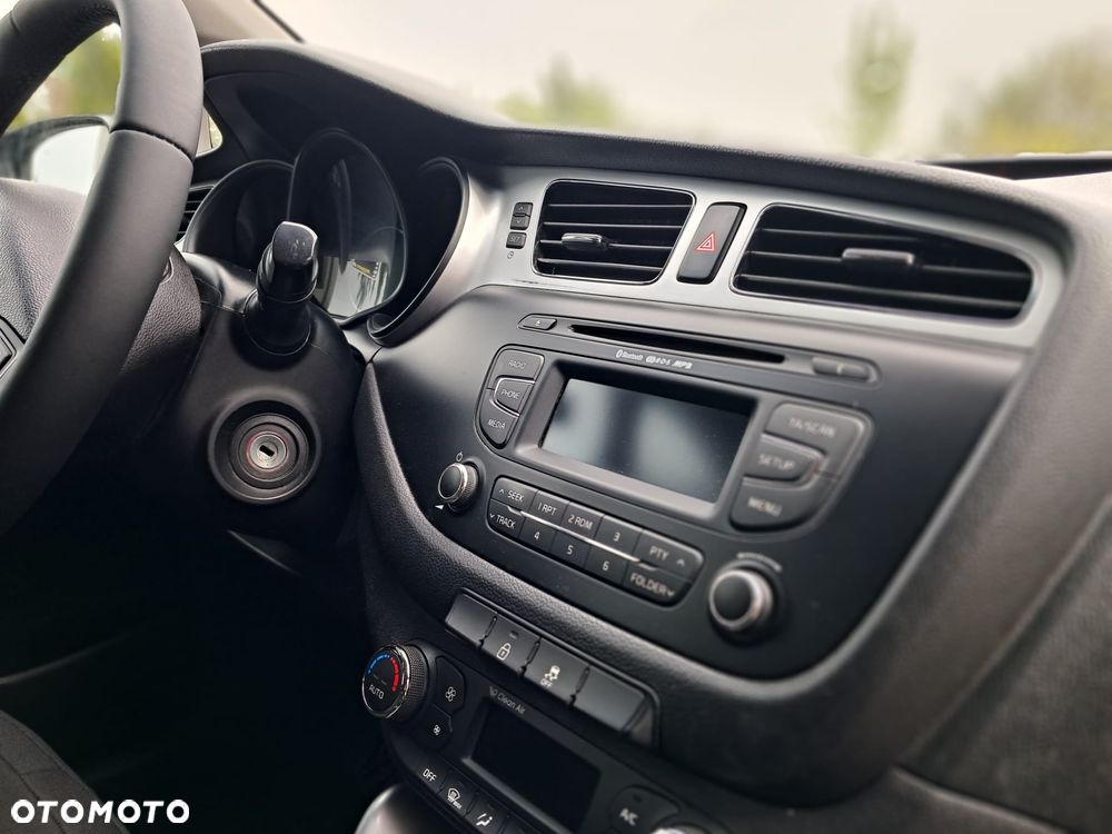 Kia Ceed 1.6 CRDi L - 13