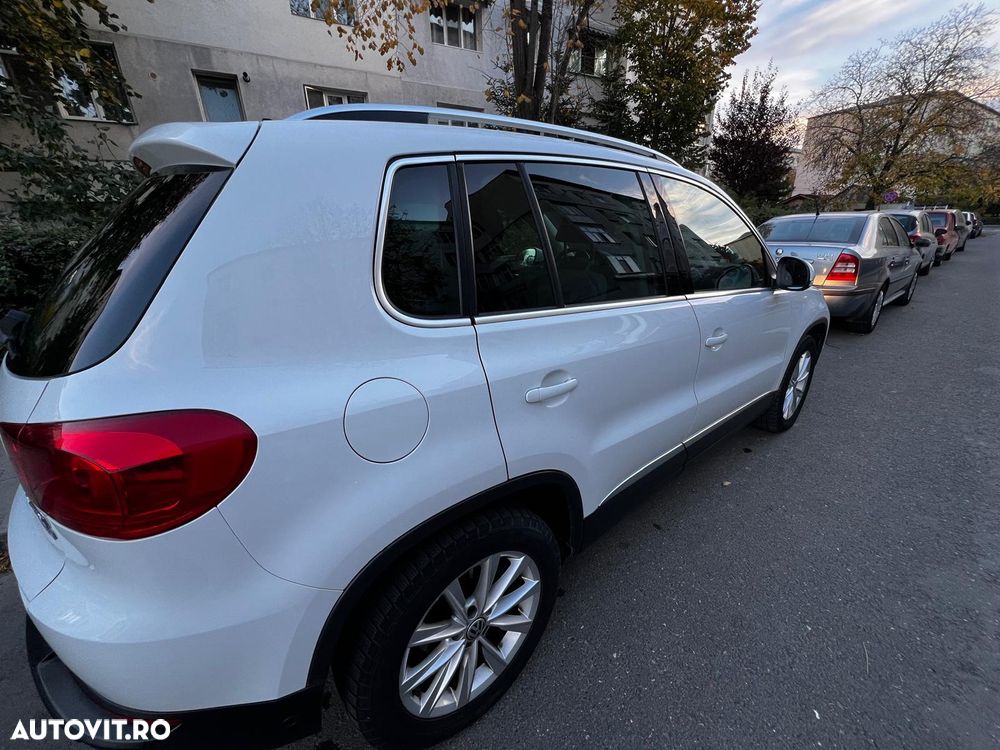 Volkswagen Tiguan 2.0 TDI 4Motion DSG Sport & Style - 6