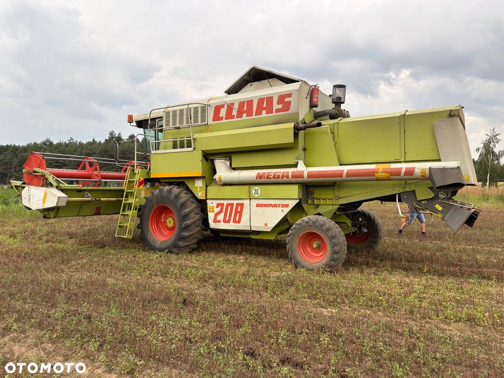 Claas Mega 208 - 3