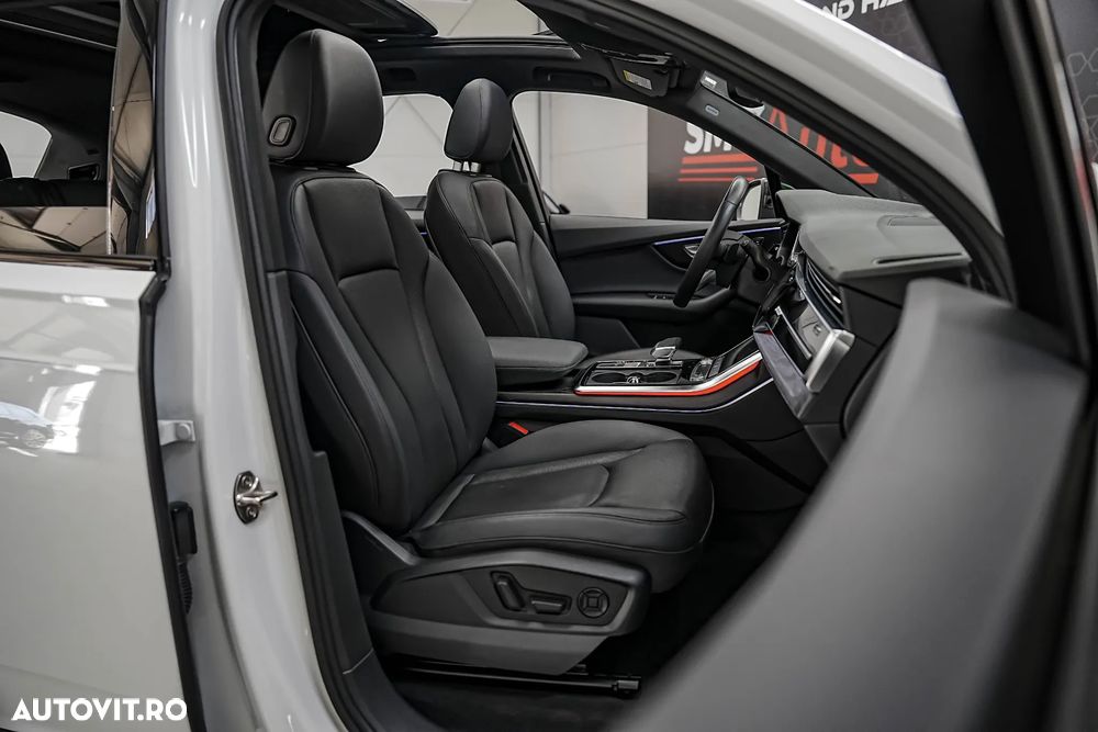 Audi Q7 55 TFSI quattro Tiptronic S line - 8