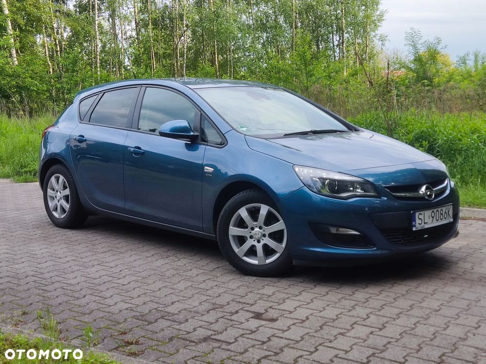 Opel Astra 1.4 Turbo - 1