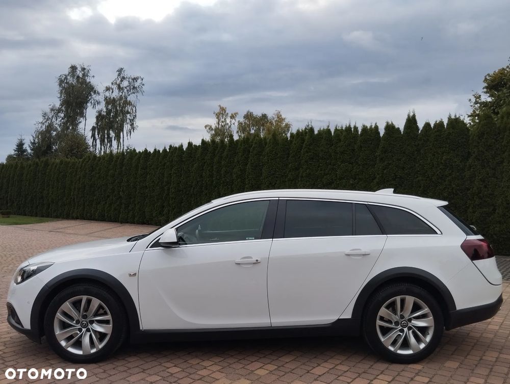Opel Insignia 2.0 ECOTEC DI Turbo 4x4 Country Tourer Au - 2
