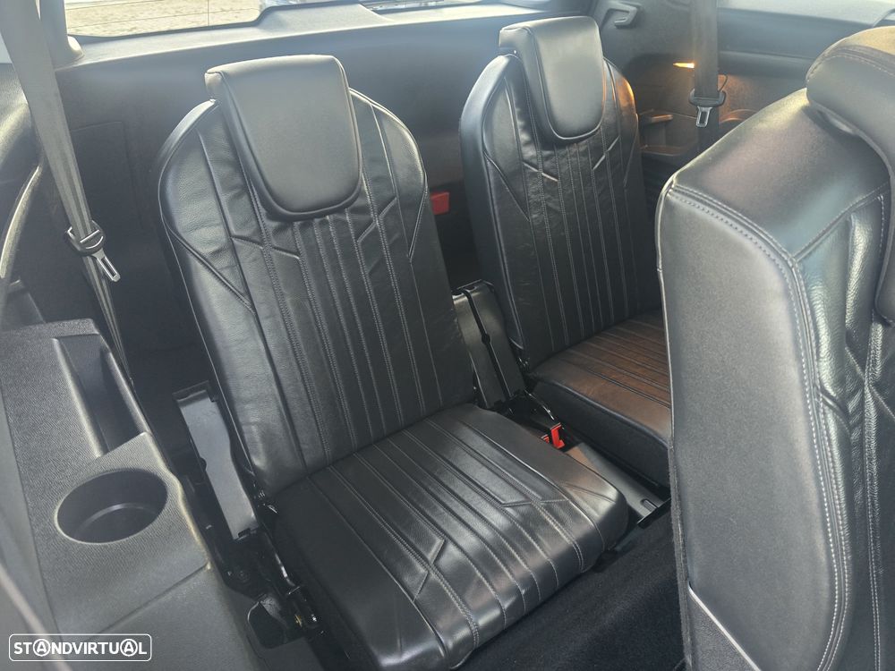 Peugeot 5008 1.5 BlueHDi Allure EAT8 - 34