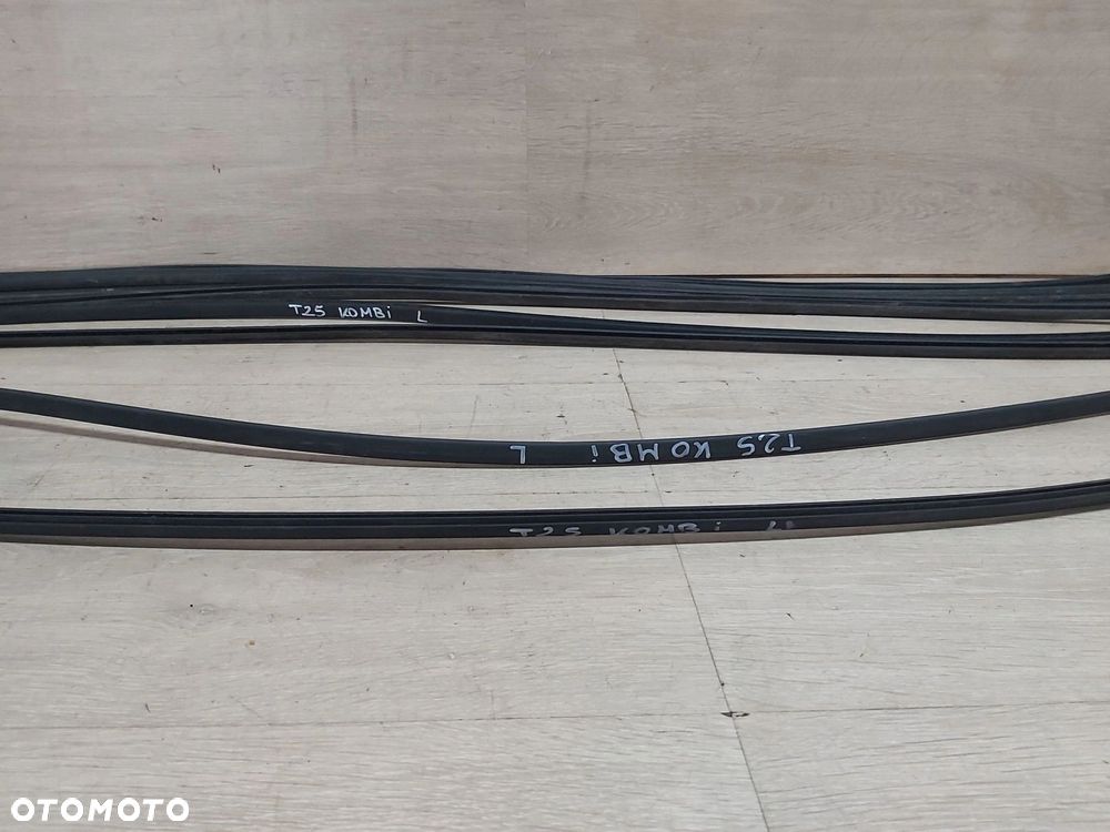 TOYOTA Avensis T25 03-08r listwa uszczelka dachowa LEWA Kombi - 2
