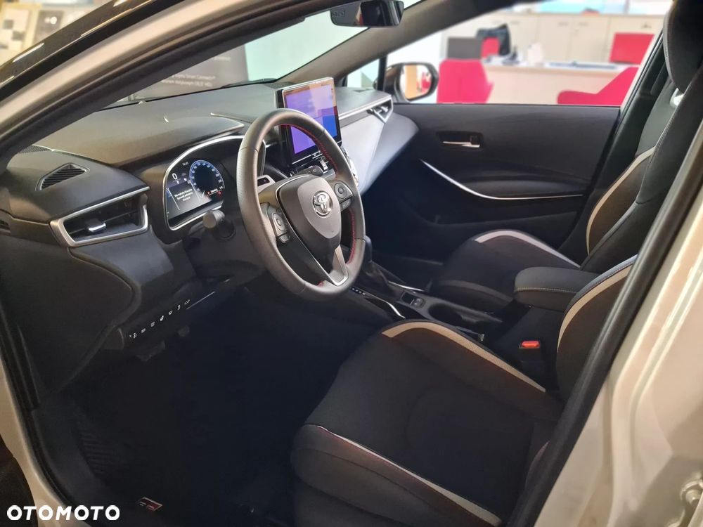 Toyota Corolla 1.8 Hybrid GR Sport - 18