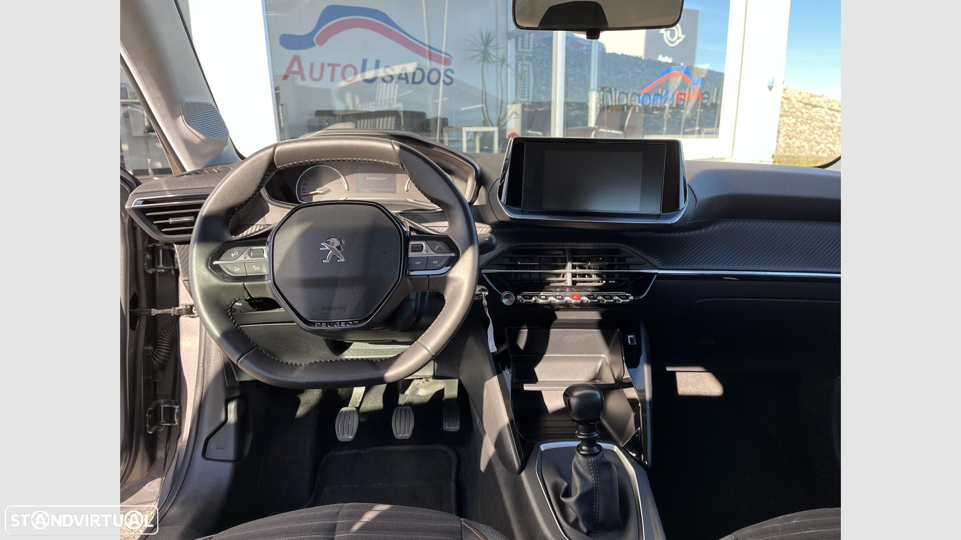 Peugeot 208 1.2 PureTech Allure - 11