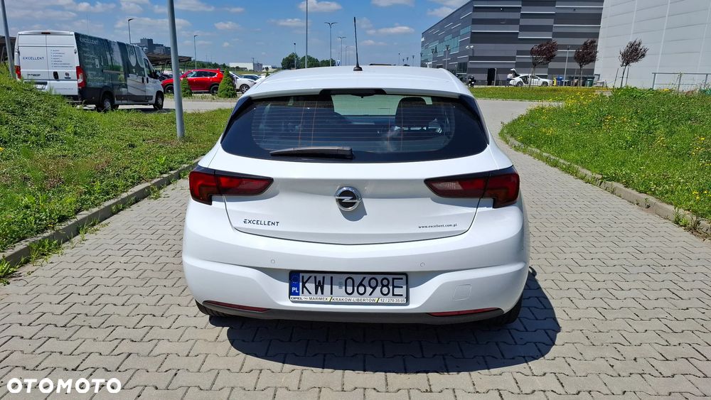 Opel Astra 1.2 T Edition S&S - 5