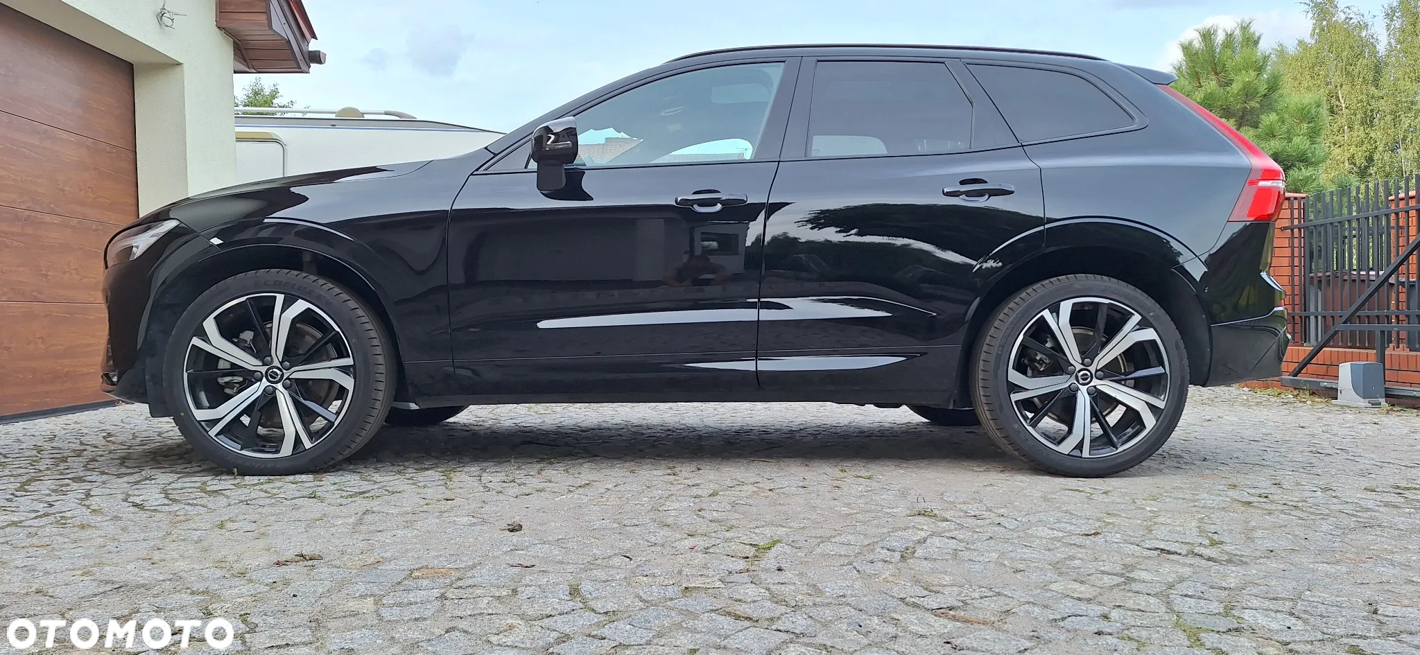 Volvo XC 60 B6 B AWD R-Design - 3