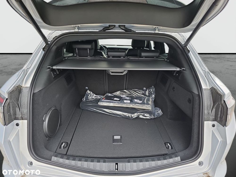 Alfa Romeo Stelvio - 9