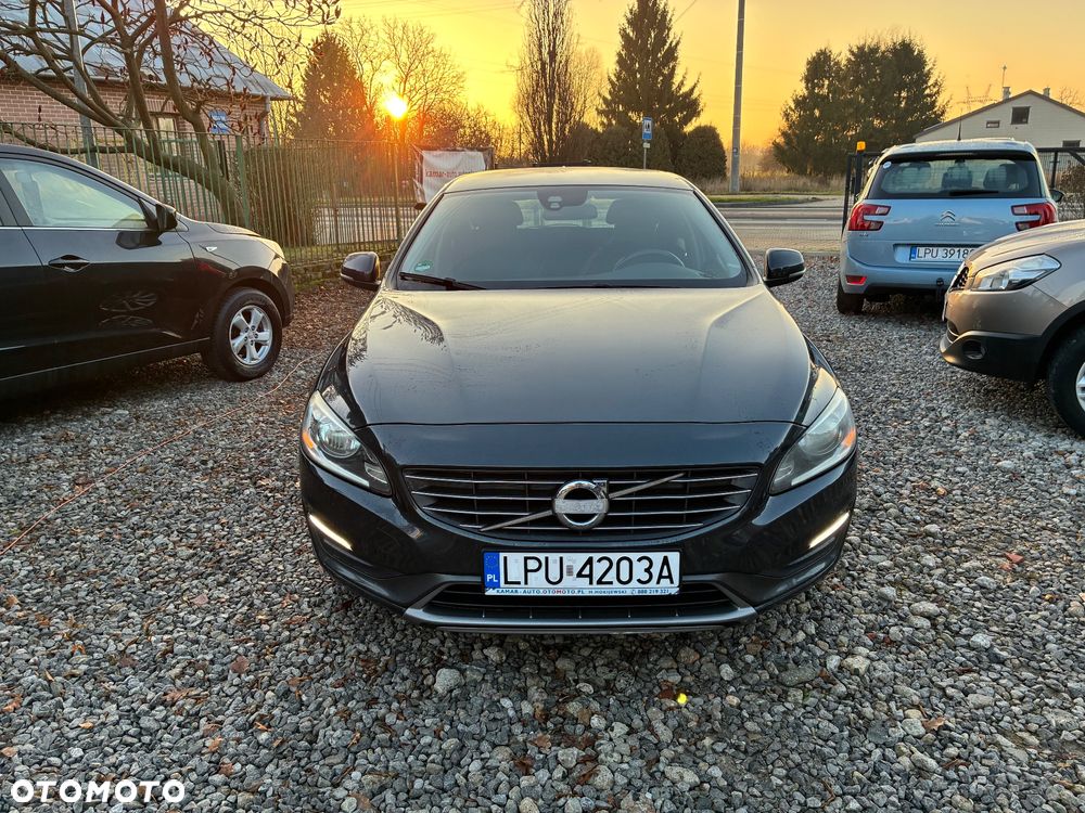 Volvo V60 D2 Base - 2