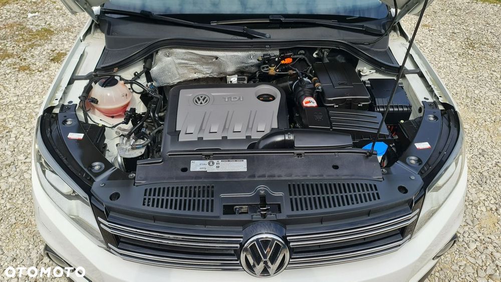 Volkswagen Tiguan 2.0 TDI DPF 4Motion BlueMotion Technology DSG Exclusive - 32