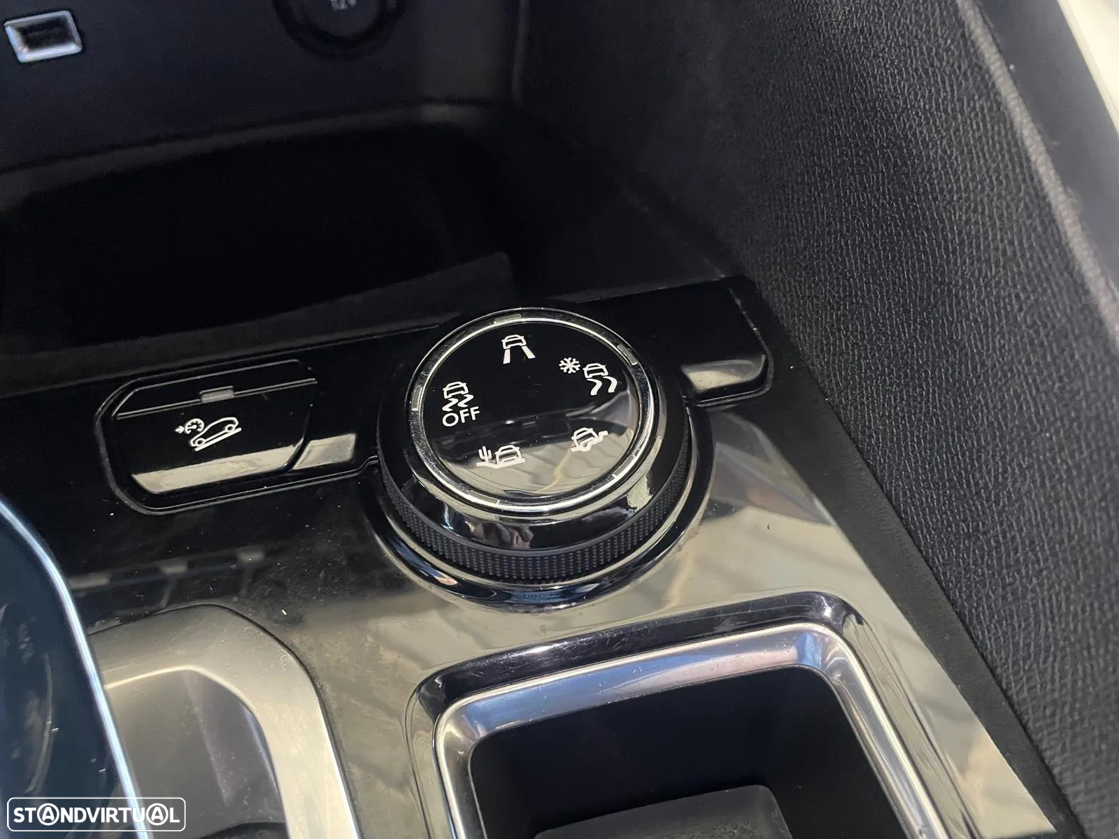 Peugeot 5008 1.6 BlueHDi Allure EAT6 - 17