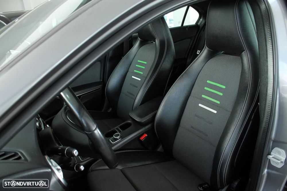 Mercedes-Benz A 180 d Style - 13