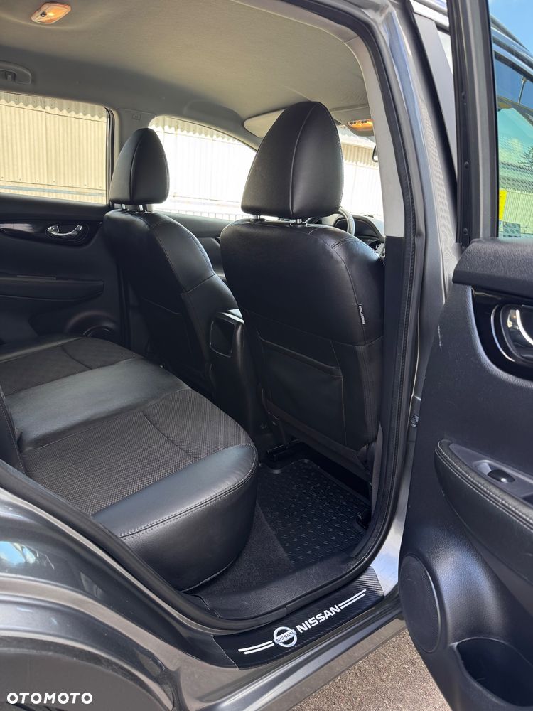 Nissan Qashqai 1.2 DIG-T Tekna EU6 - 14