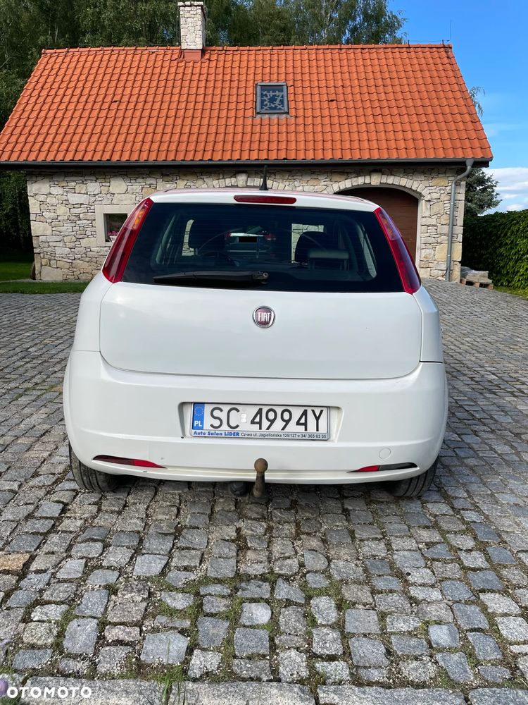 Fiat Grande Punto - 8