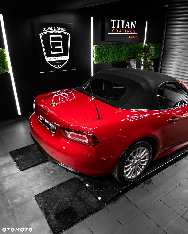 Fiat 124 Spider - 8