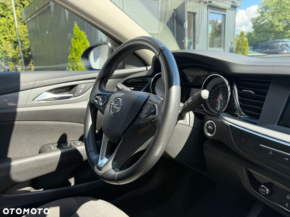 Opel Insignia 1.5 T Enjoy S&S - 13