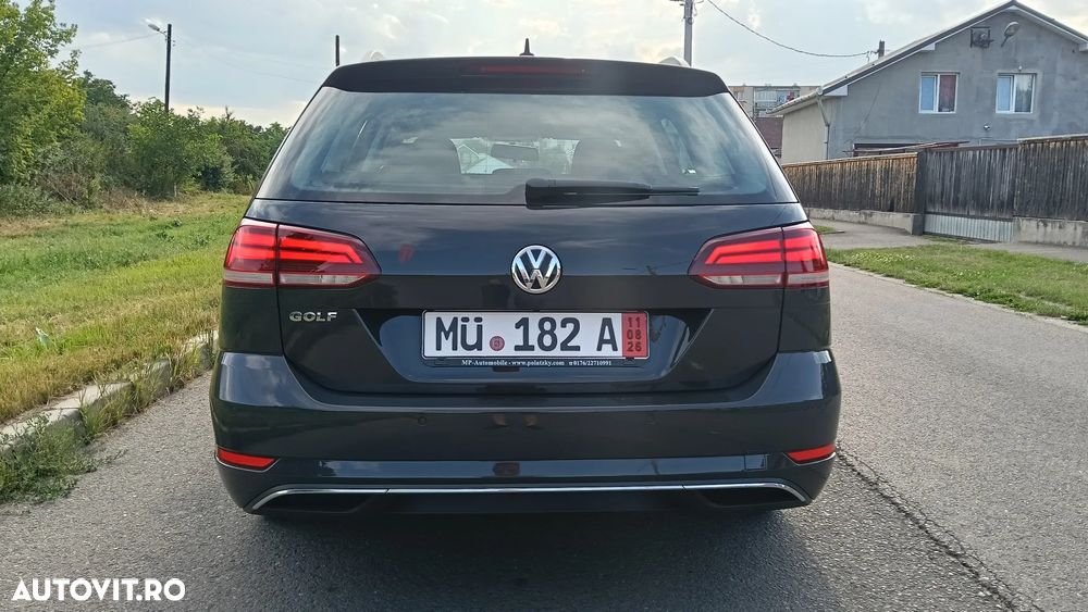 Volkswagen Golf 1.6 TDI Highline - 13