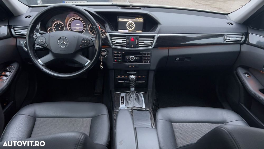 Mercedes-Benz E - 13