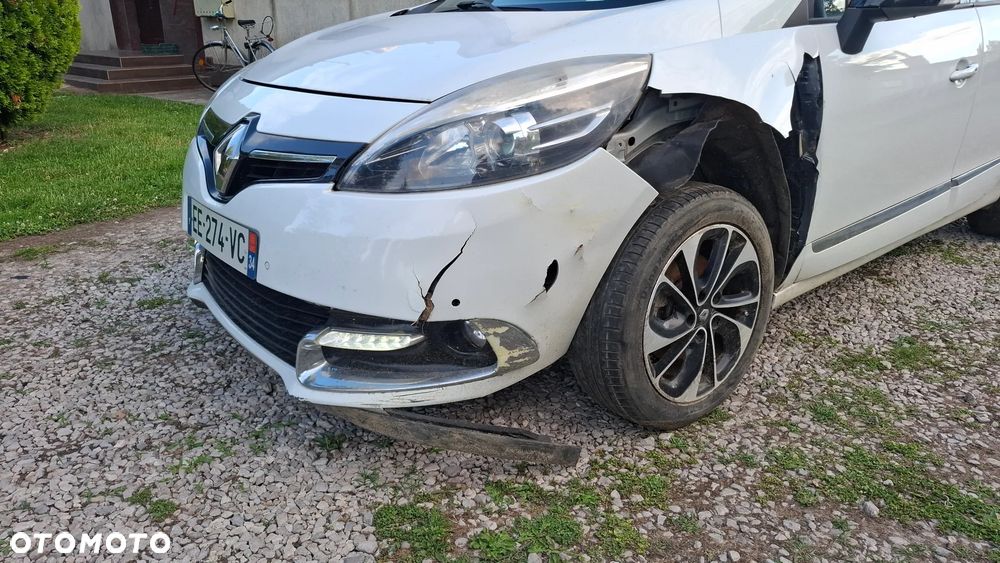 Renault Scenic - 10