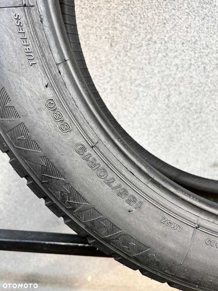 2 opony zimowe Bridgestone 155/70/19 88Q Blizzak LM500* - 5