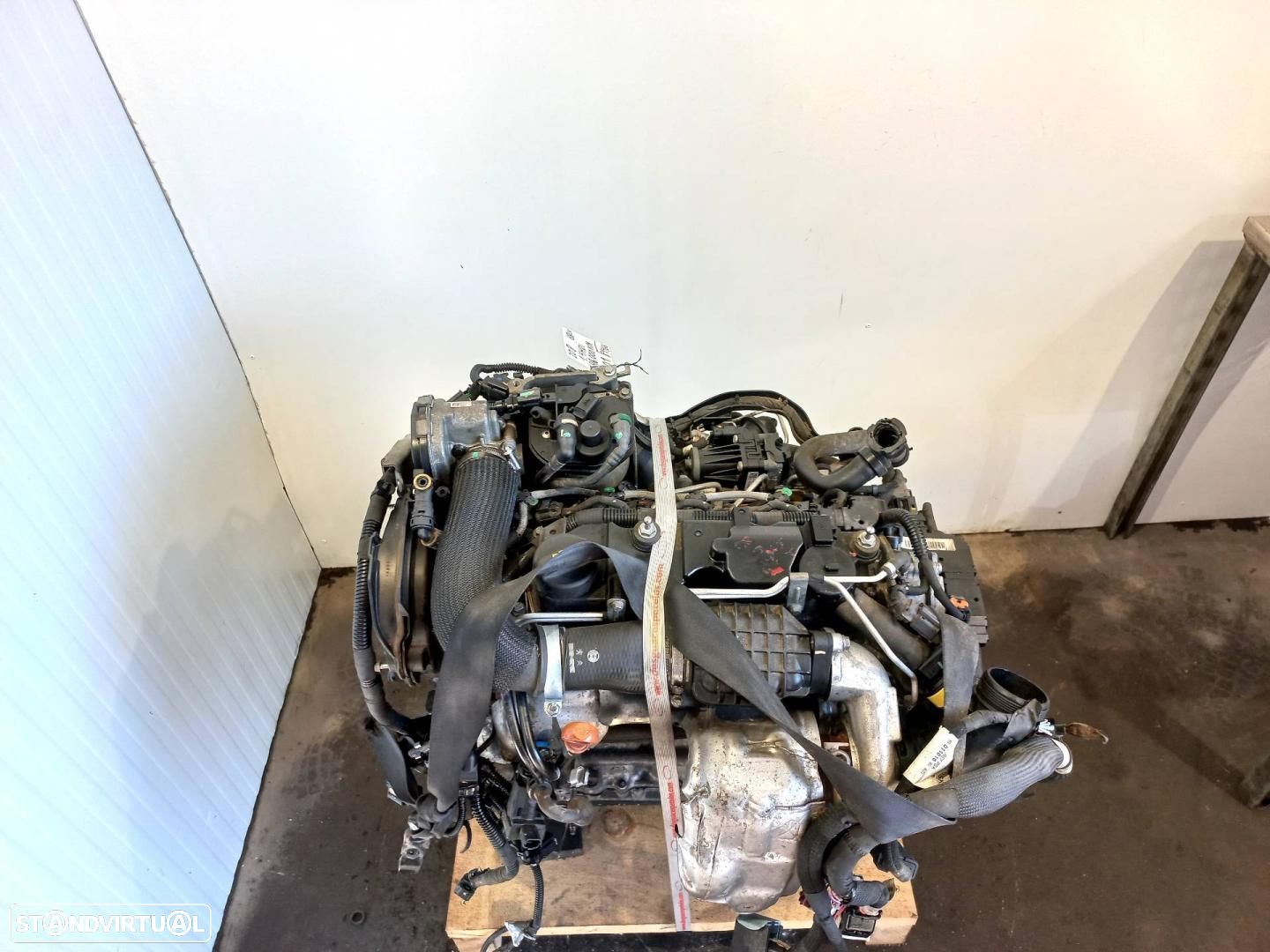 MOTOR COMPLETO PEUGEOT 208 REF. 8HR - 1