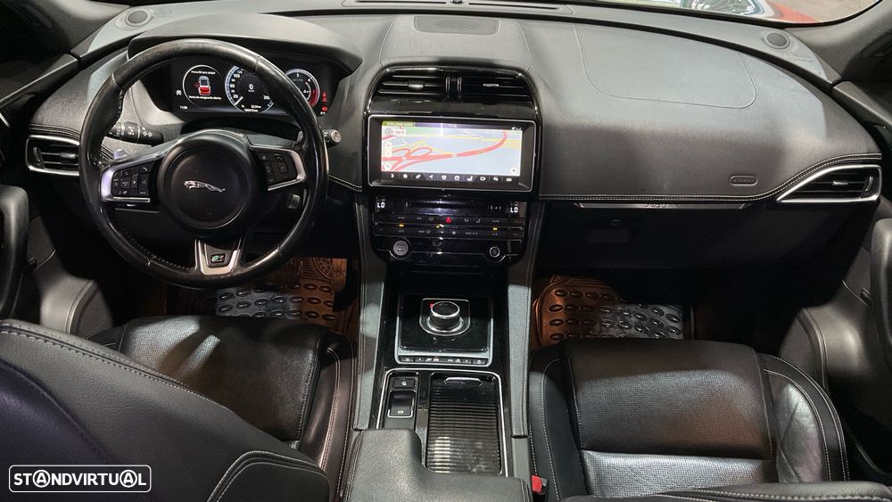 Jaguar F-Pace 2.0 i4D R-Sport AWD Aut. - 7