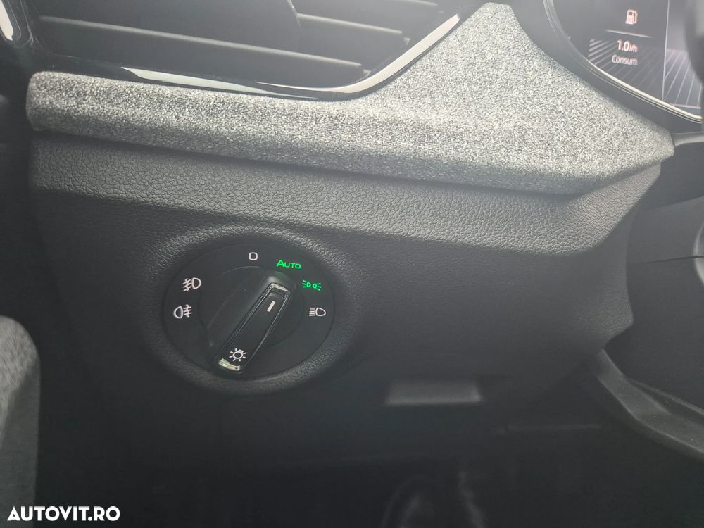 Skoda Kamiq 1.0 TSI DSG Selection - 27