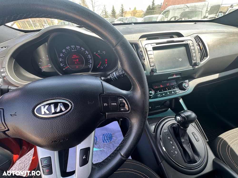 Kia Sportage 2.0 CRDI 4WD Automatik Vision - 12