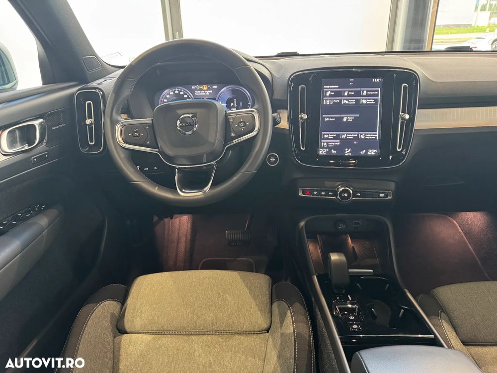 Volvo XC 40 T5 Recharge DKG Plus Bright - 11