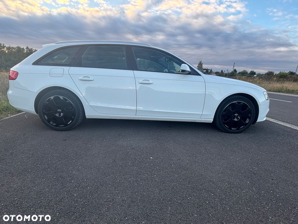 Audi A4 Avant - 17