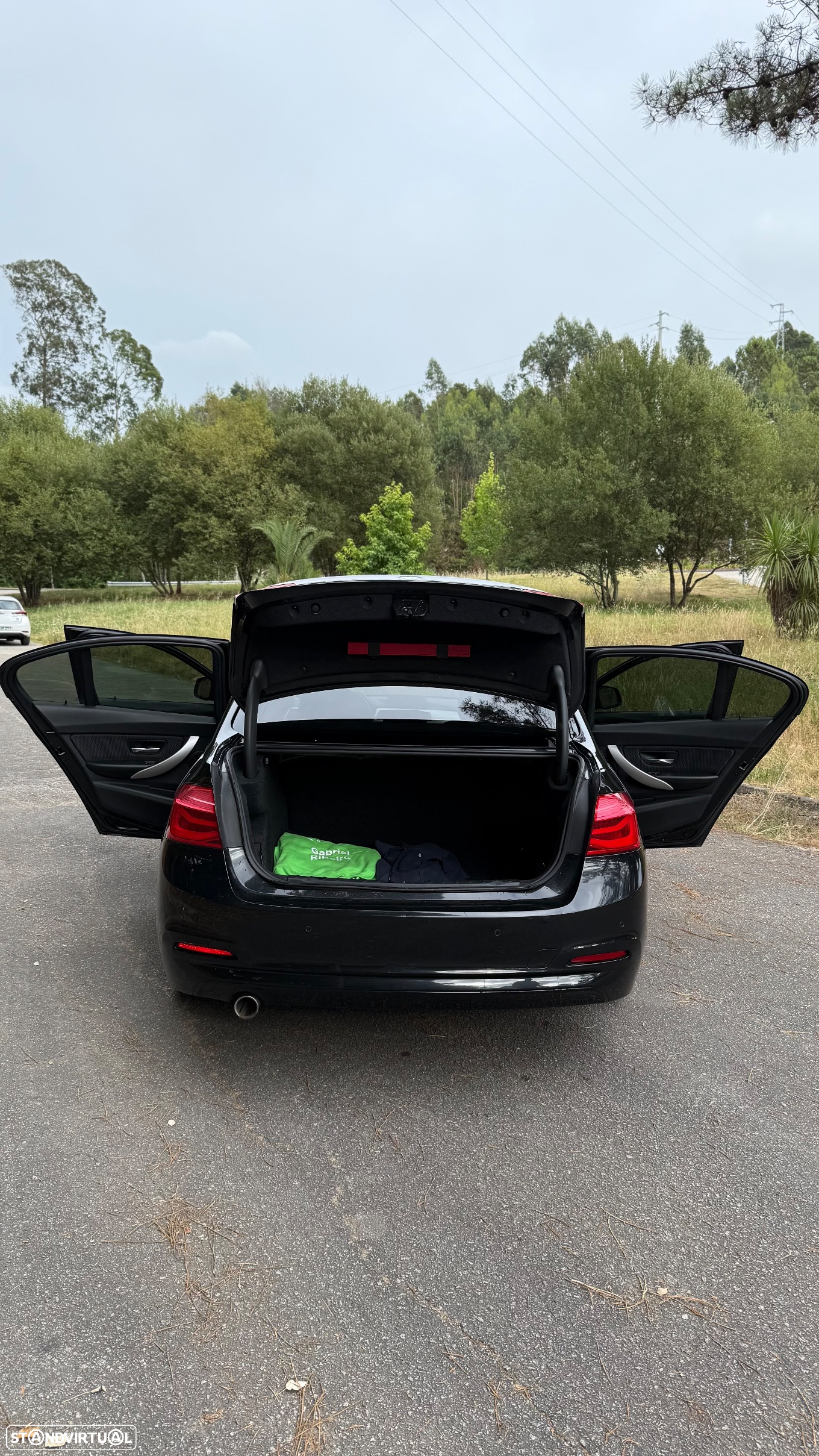 BMW 318 d Advantage - 11