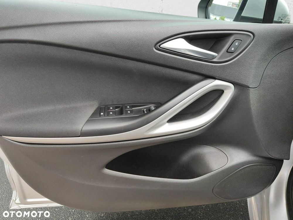 Opel Astra - 10