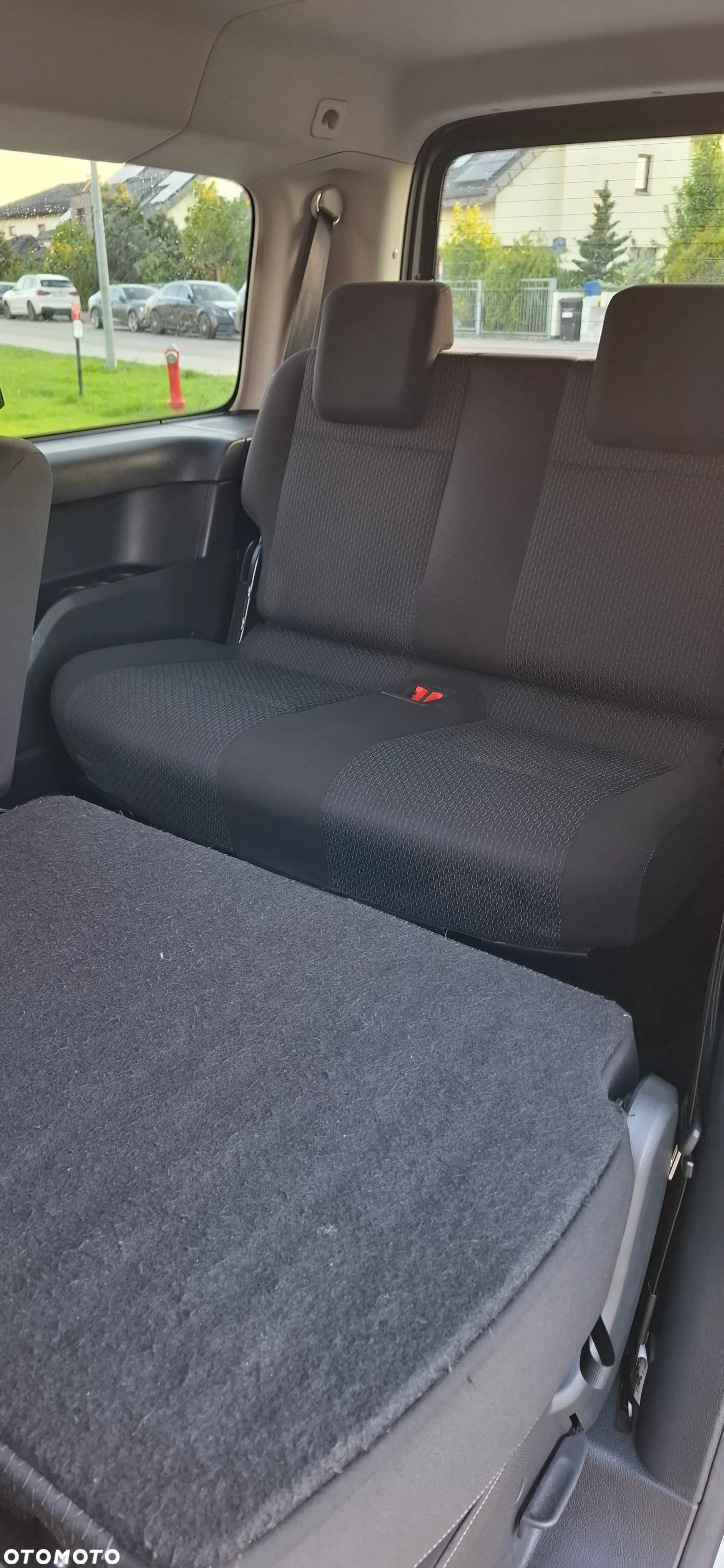 Volkswagen Caddy Maxi 1.4 TSI Trendline DSG - 17