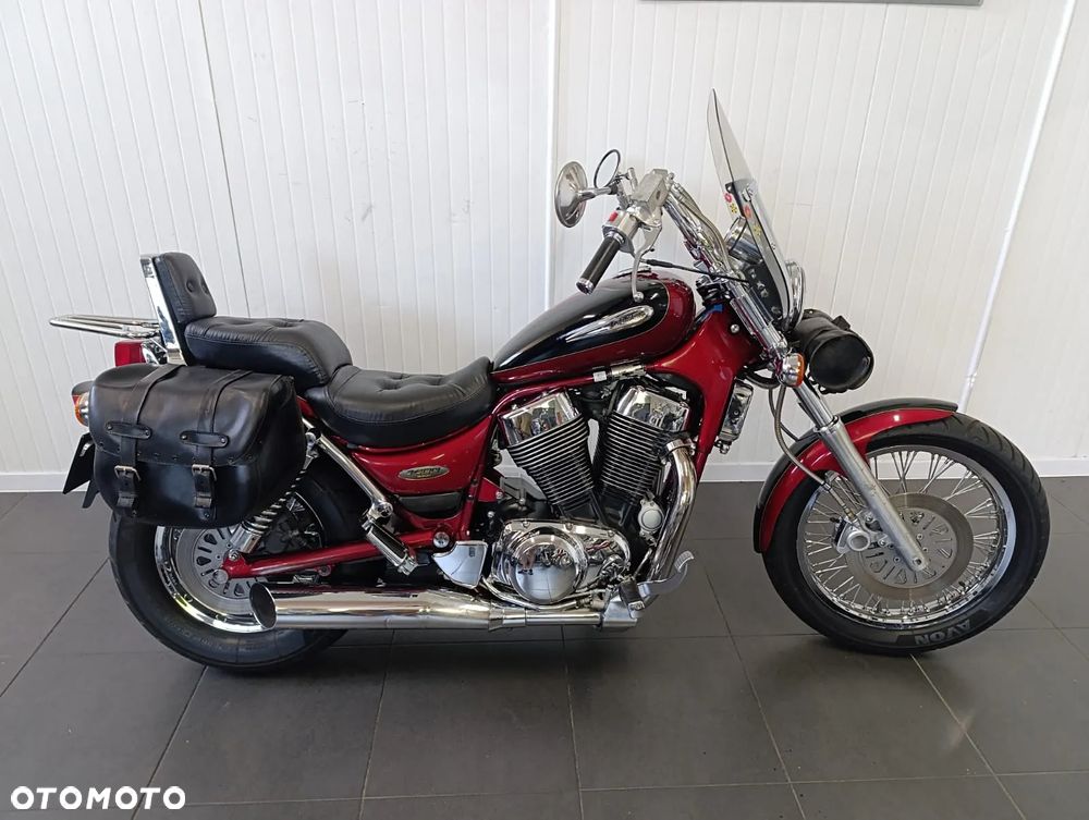 Suzuki Intruder - 2