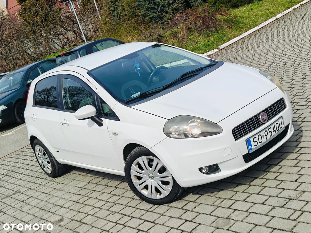 Fiat Grande Punto 1.4 8V Emotion - 3